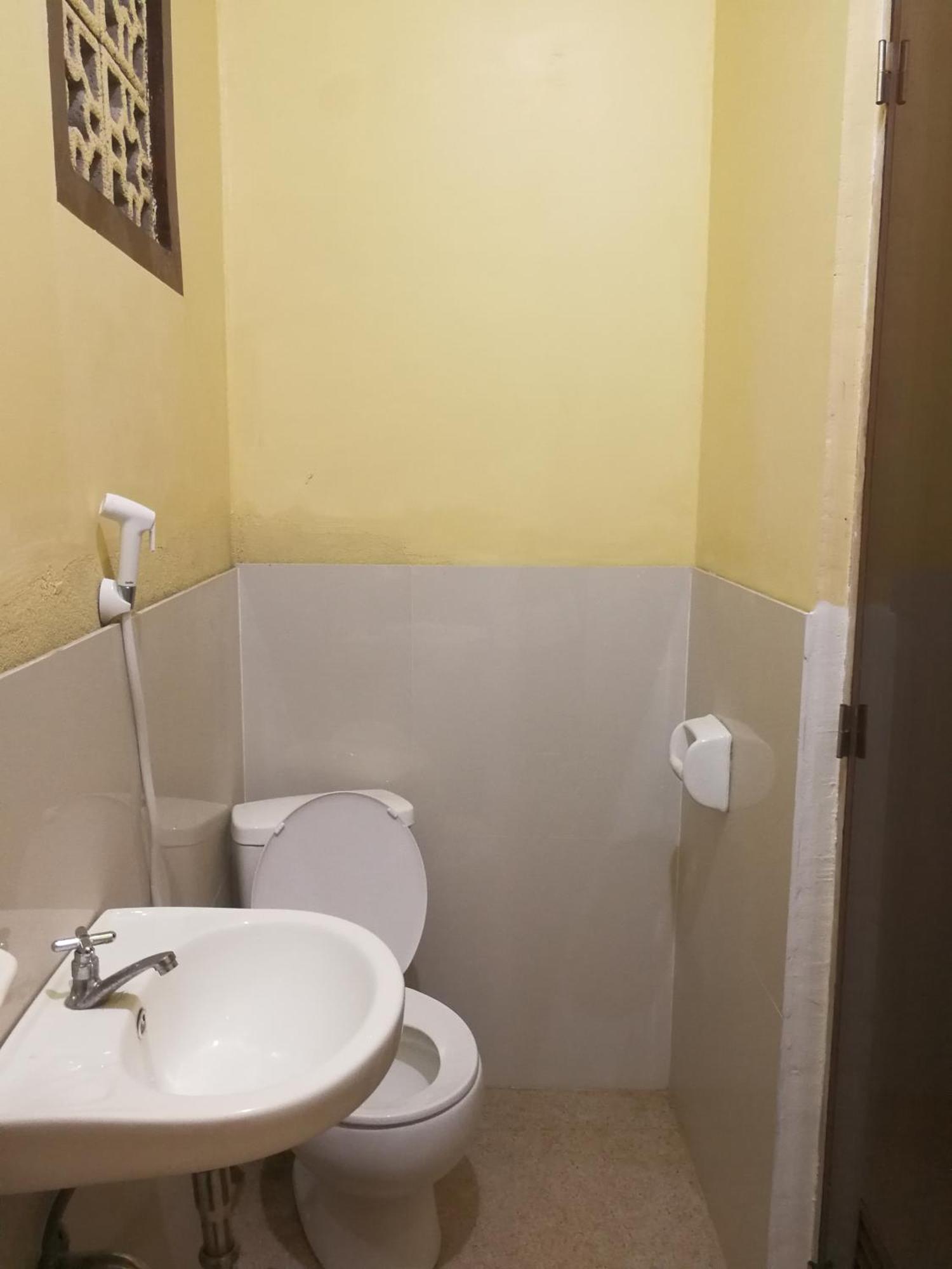 爱妮岛 快乐旅馆酒店 外观 照片